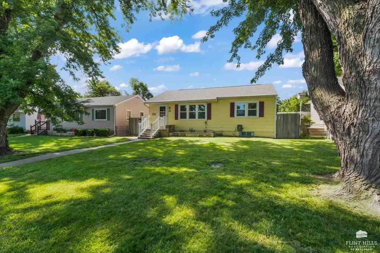 511 W Spruce ST, Junction City, KS 66441