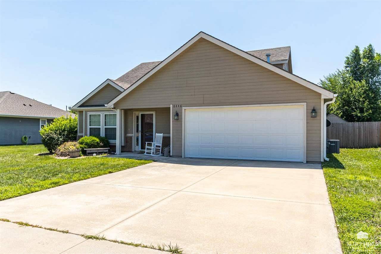8846 Butterfly LN, Manhattan, KS 66502