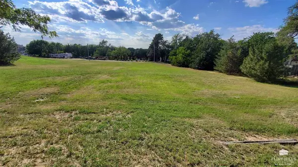 Jamestown, KS 66948,614 Cedar