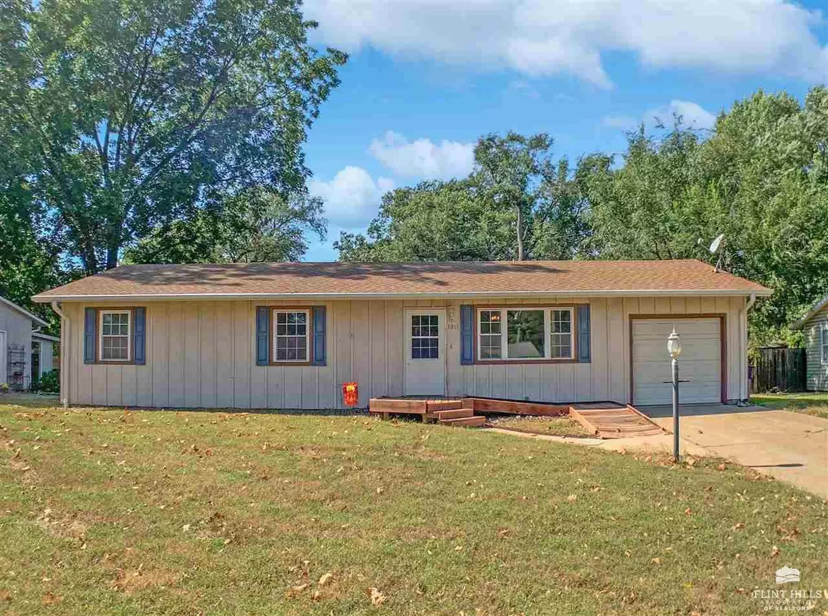 Manhattan, KS 66502,1911 Gardenia TER