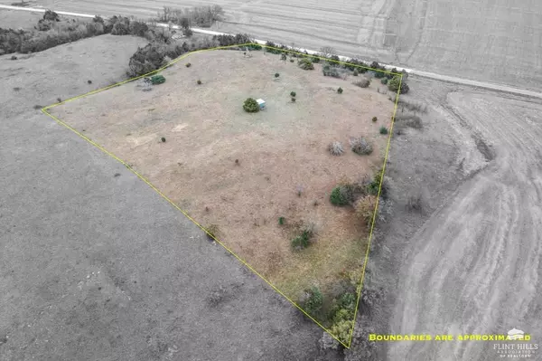 Dwight, KS 66849,5705 Humboldt Creek RD