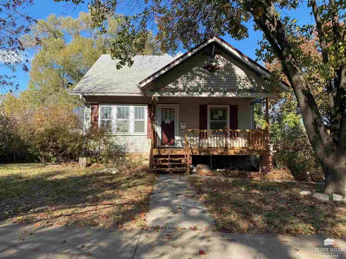 Junction City, KS 66441,336 W Chestnut ST