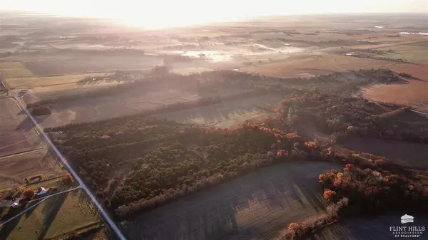 Gridley, KS 66852,473 8th LN