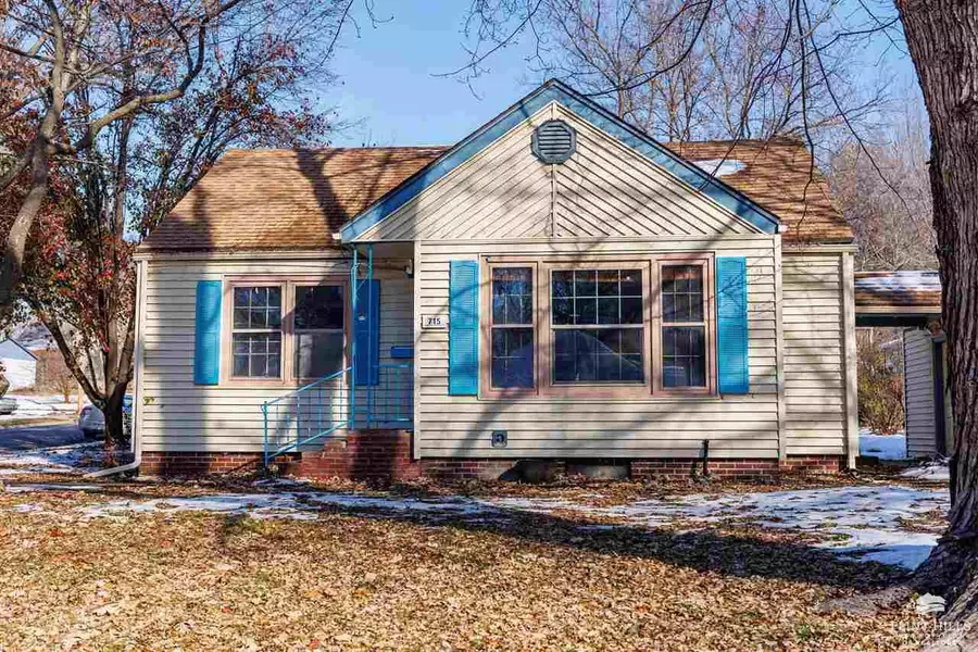 715 W Alma ST, St. Marys, KS 66536
