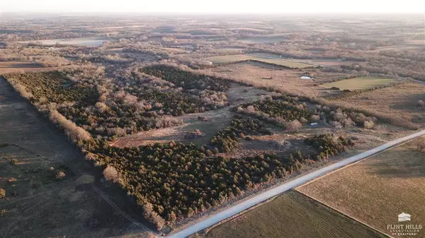 Quenemo, KS 66528,00000 E 317th ST