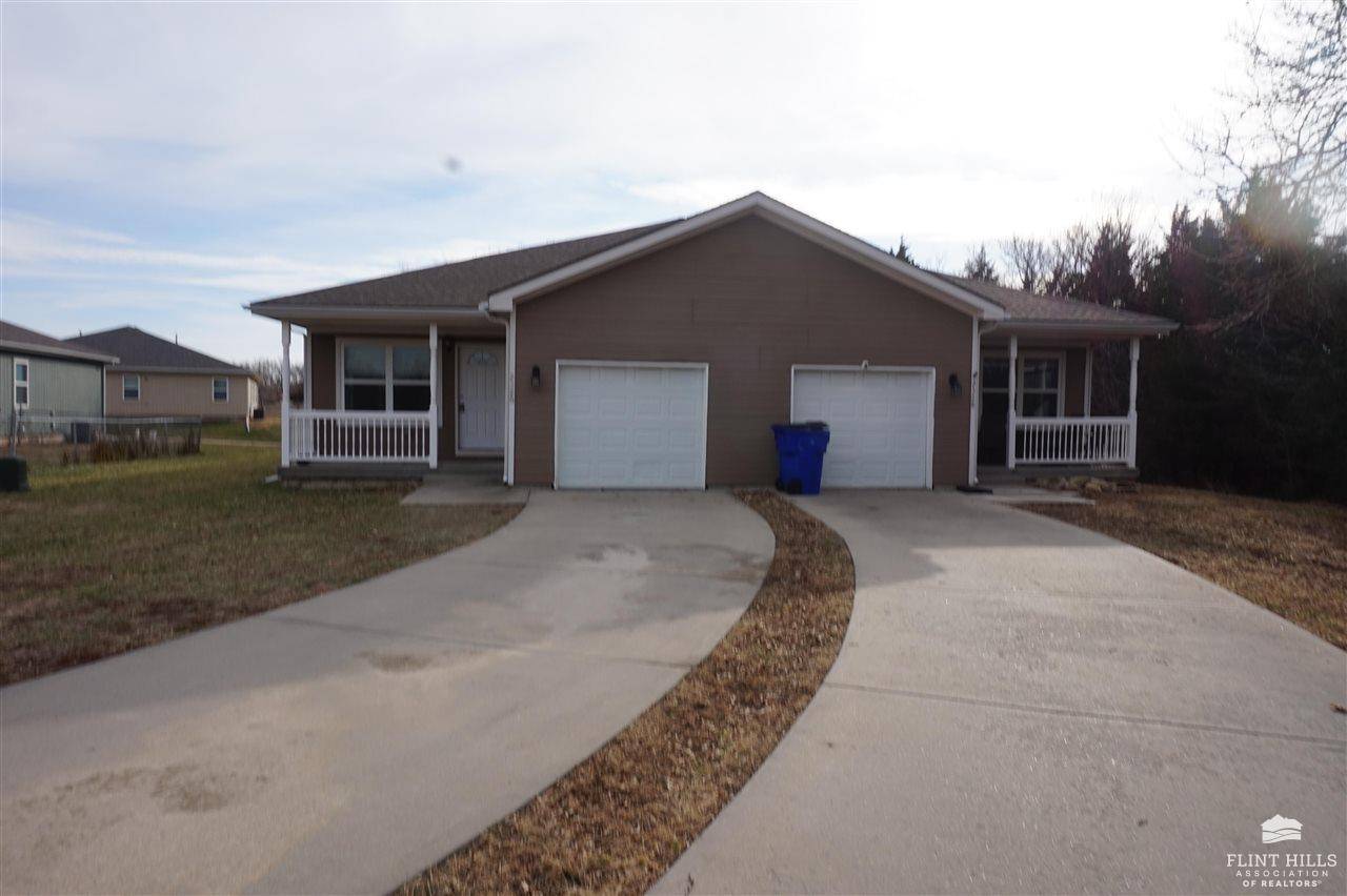 2326-2328 Osprey CT, Junction City, KS 66441