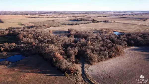 Yates Center, KS 66783,00000 Osage RD