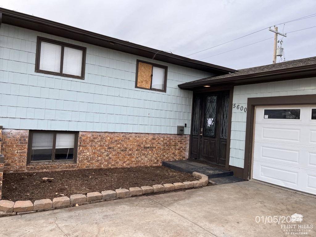 Great Bend, KS 67530,5600 Navajo RD