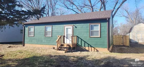 309 8th ST, Ogden, KS 66517