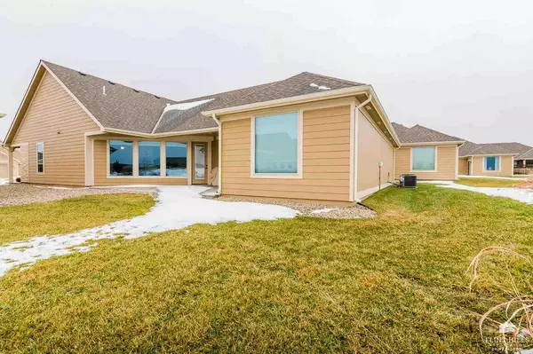 Manhattan, KS 66503,4710 Lichen LN