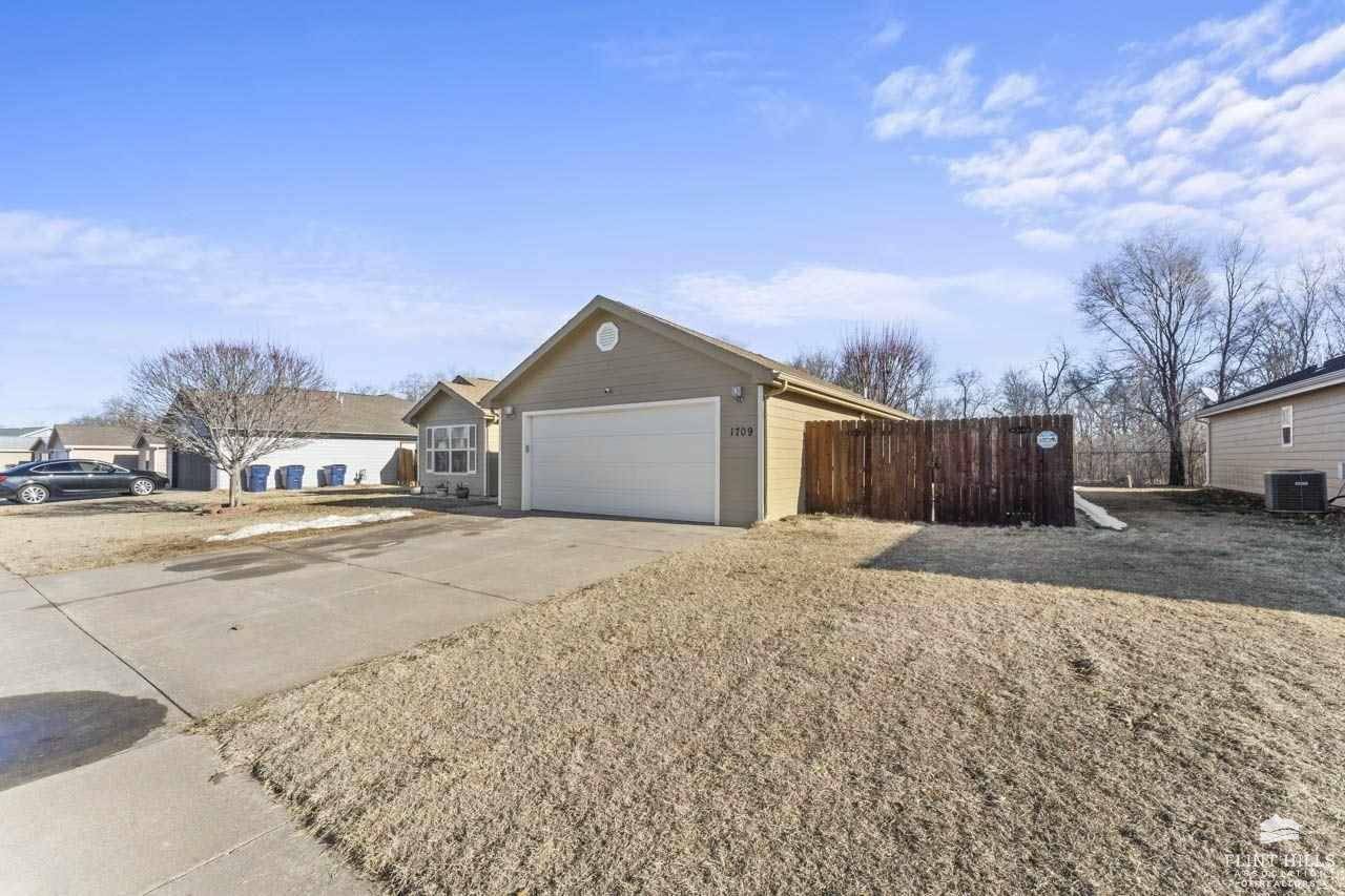 Junction City, KS 66441,1709 14th Street PL