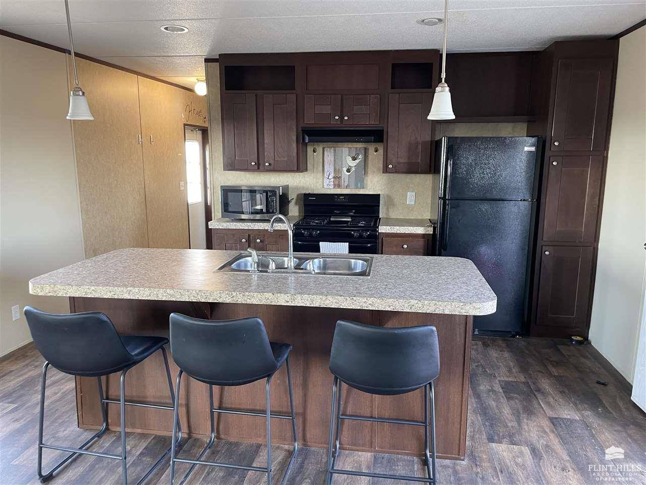 Abilene, KS 67410,847 3600 AVE