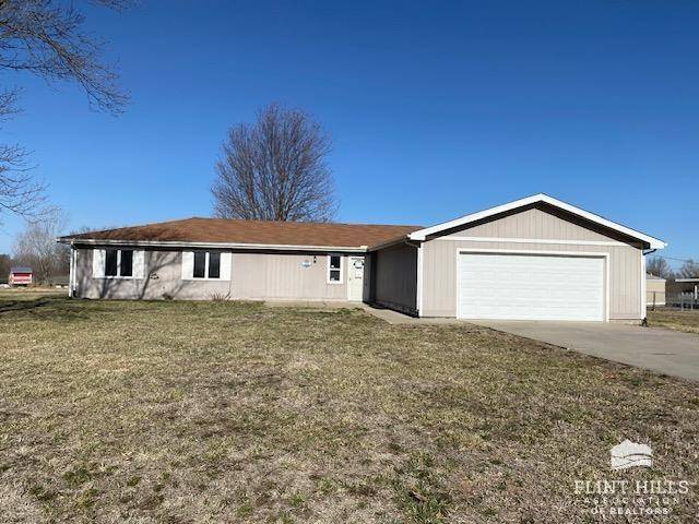 2505 Brookfield DR, Manhattan, KS 66503