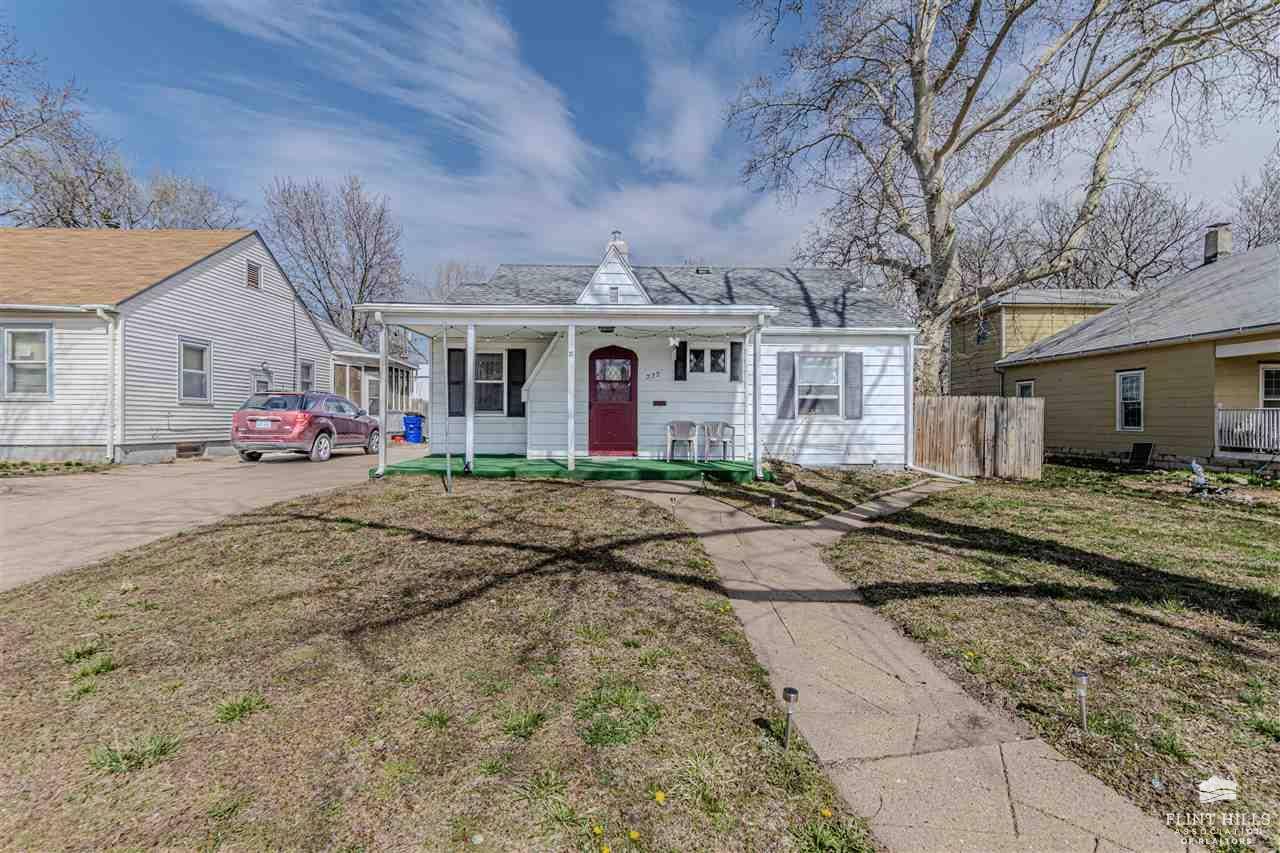 222 W Spruce ST, Junction City, KS 66441