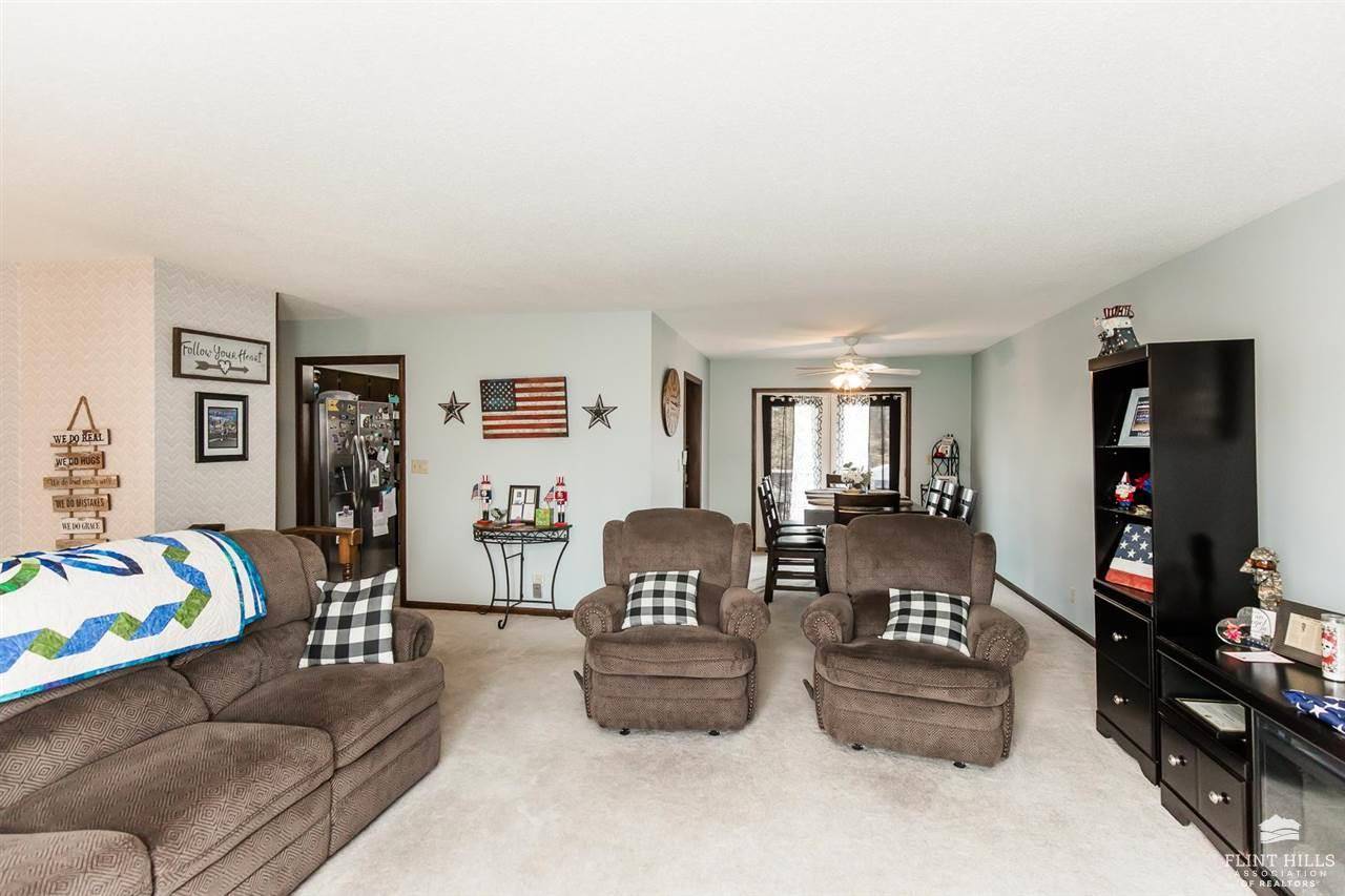 Junction City, KS 66441,716 McClure ST
