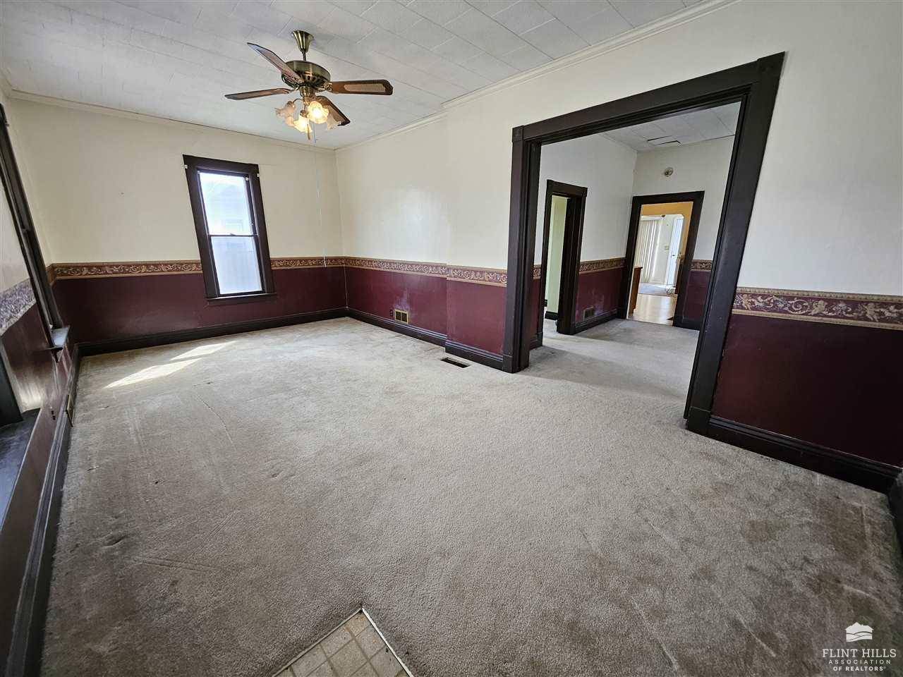 Abilene, KS 67410,400 E 1st ST