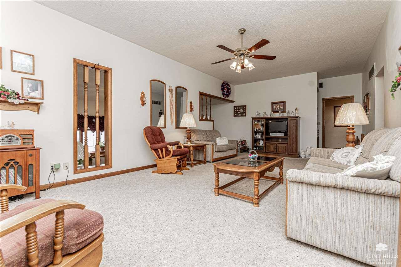 Washington, KS 66968,112 W 7th ST
