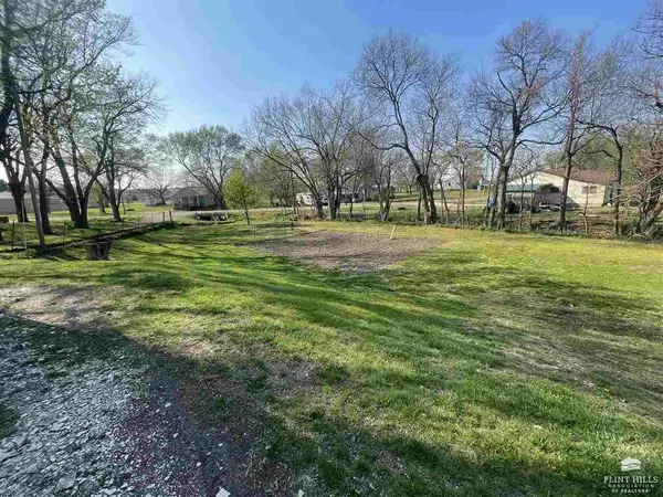 Eskridge, KS 66423,0 Bellvue Ave