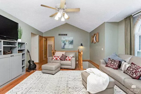 Milford, KS 66514,7426 McGeorge RD