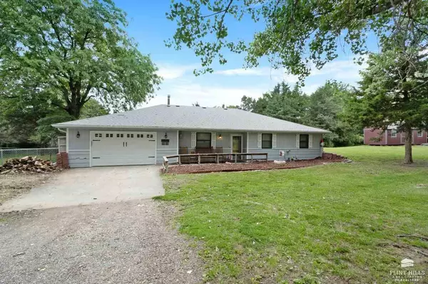 Milford, KS 66514,10324 Quarry RD