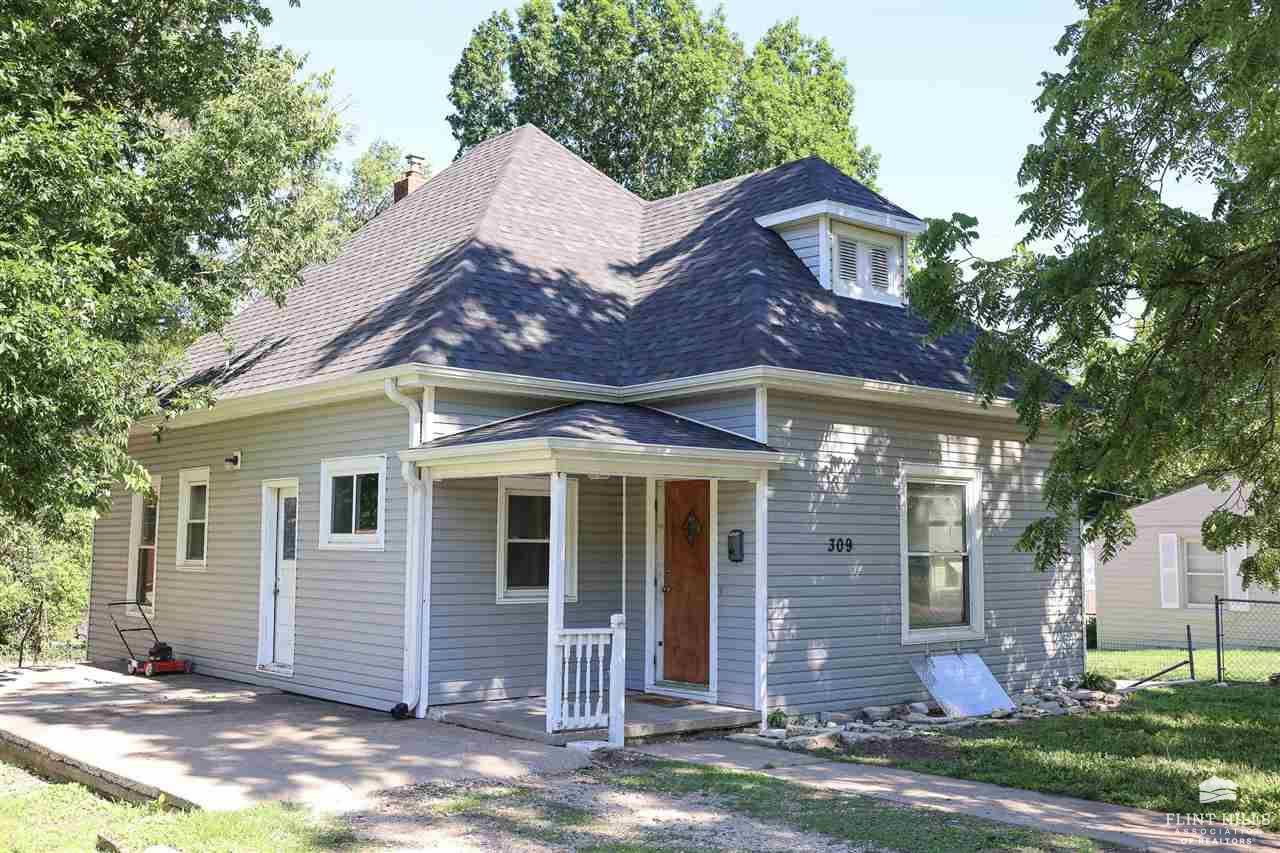 309 S Martin Luther King Jr DR, Manhattan, KS 66502