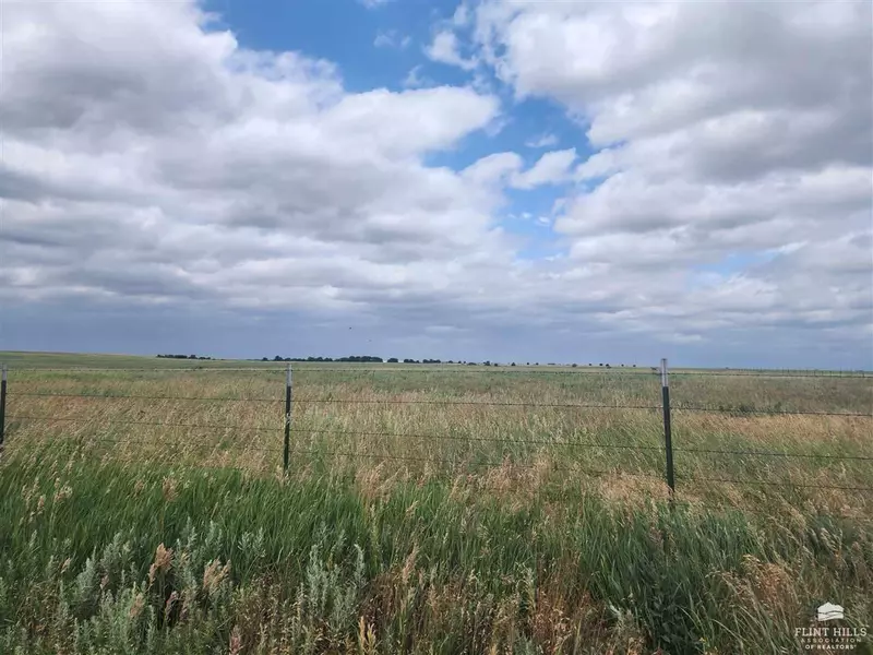 00000 CR, Lincolnville, KS 66858