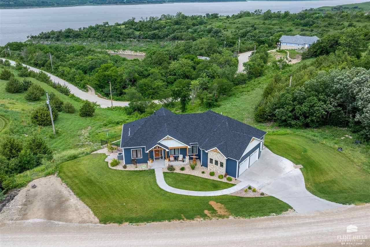 Manhattan, KS 66502,7810 Lookout DR