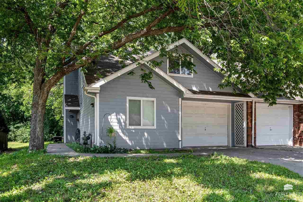 2622 Georgetown Place, Manhattan, KS 66502