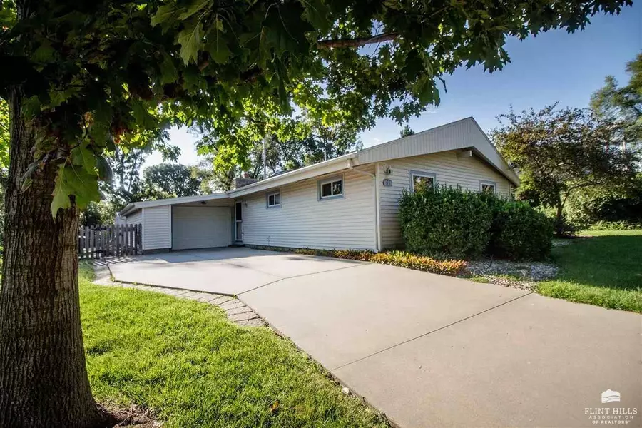 123 S Garfield, Junction City, KS 66441