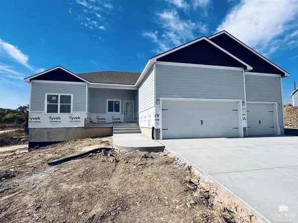 4840 High Prairie, Manhattan, KS 66502