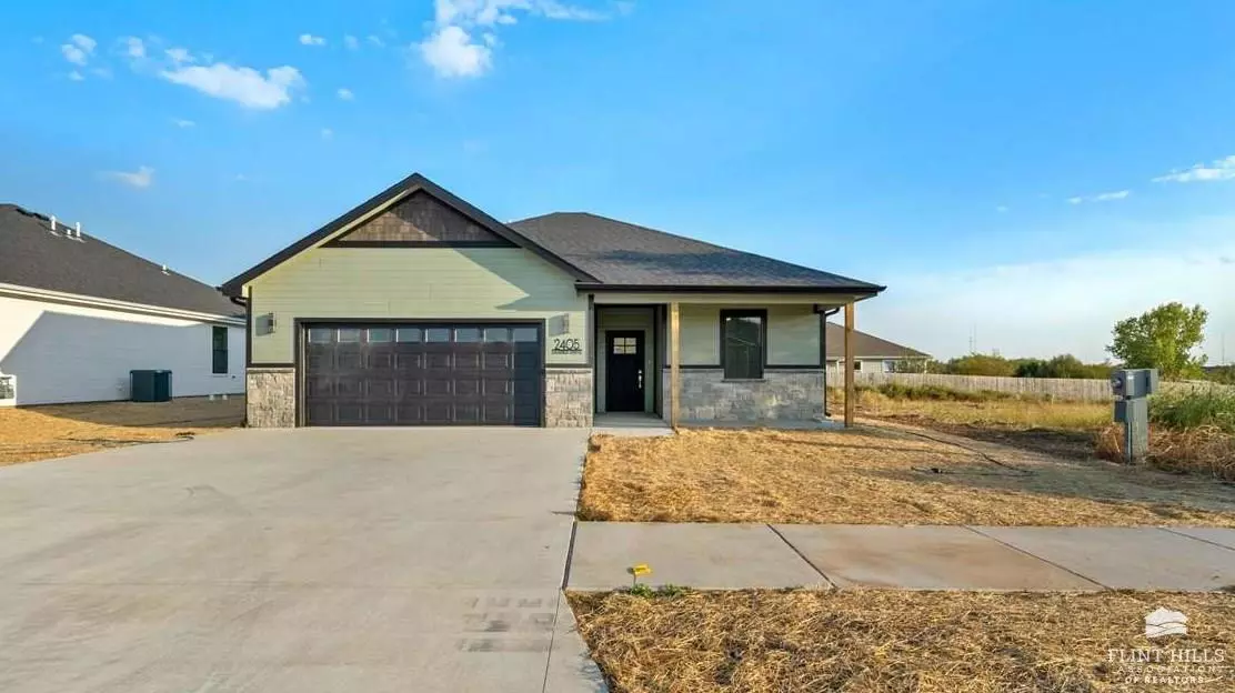 Junction City, KS 66441,2405 Harrier DR