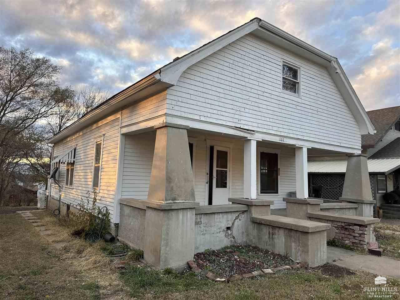 Hanover, KS 66945,111 S Hanover ST