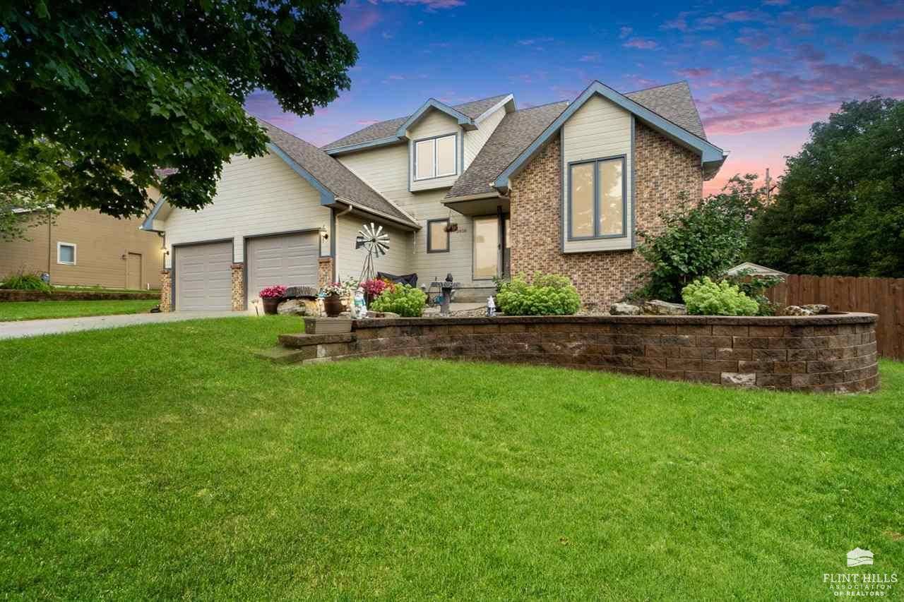 3408 Churchill ST, Manhattan, KS 66503