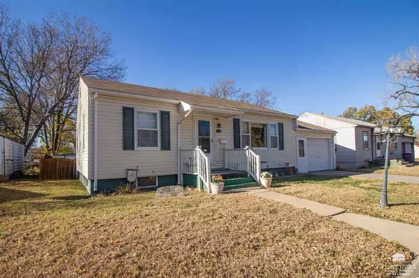 Junction City, KS 66441,1612 Pierce AVE