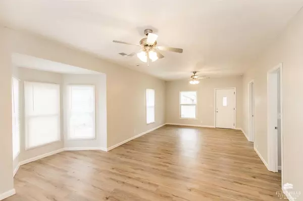 Junction City, KS 66441,536 W 12th ST