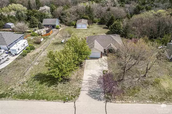 Milford, KS 66514,6911 McGeorge RD