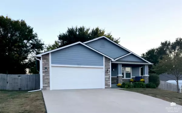 Riley, KS 66531,209 Bergsten CT