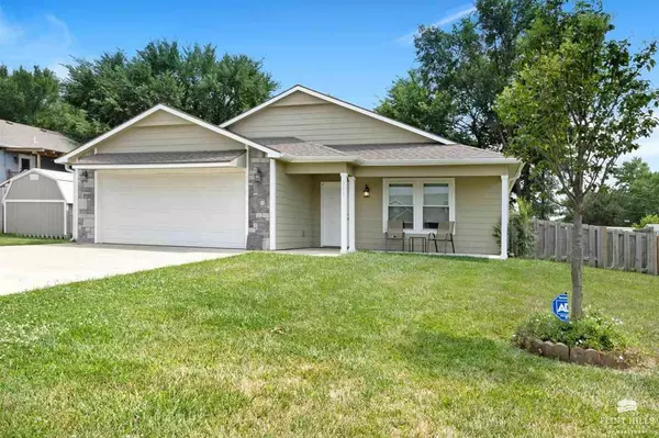 Riley, KS 66531,211 Bergsten CT
