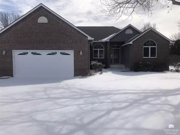 Abilene, KS 67410,416 Coreyview PL