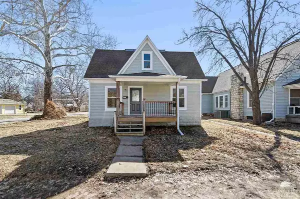 Manhattan, KS 66502,601 Kearney ST