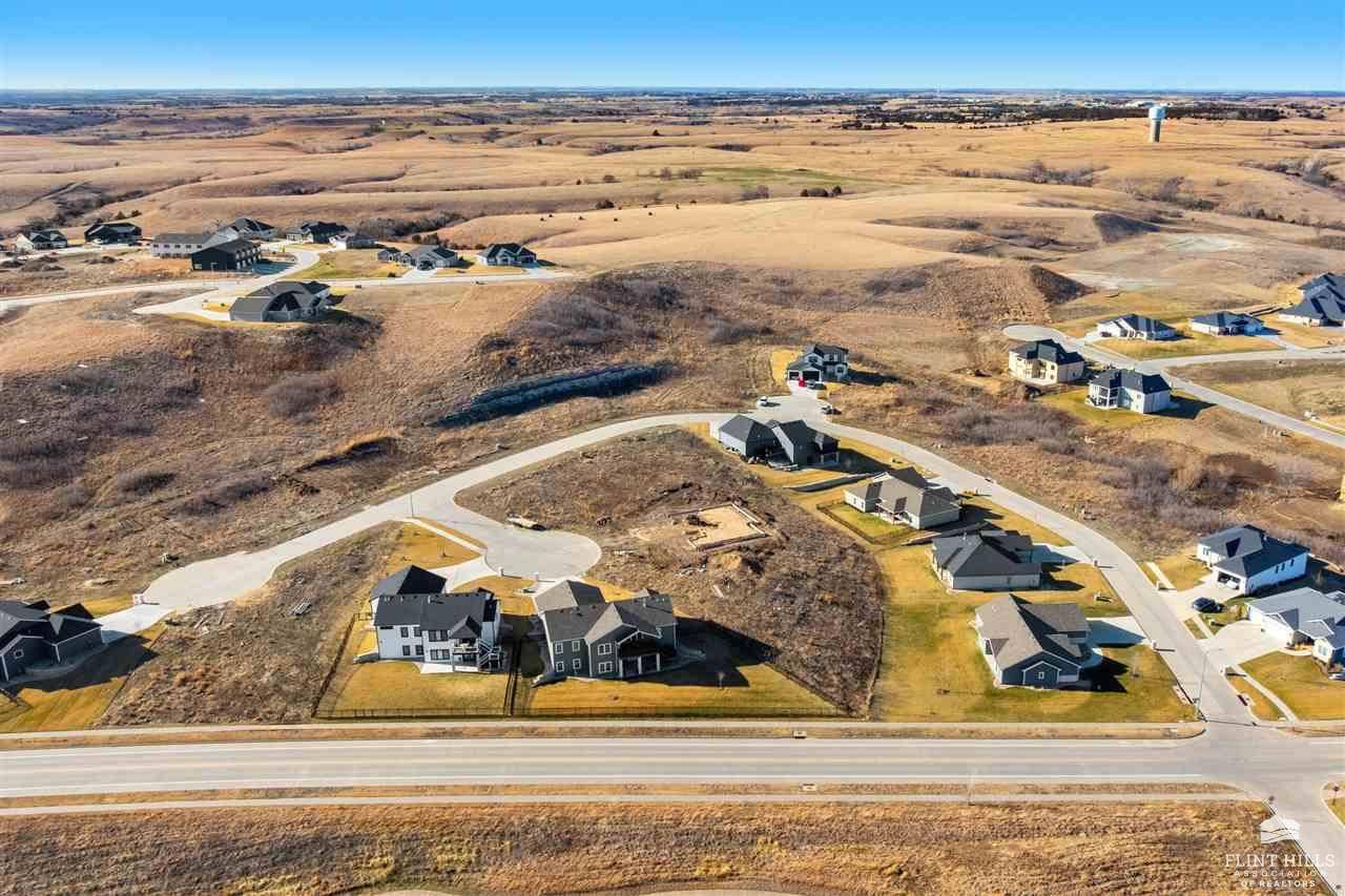 Manhattan, KS 66503,3919 Travers CIR