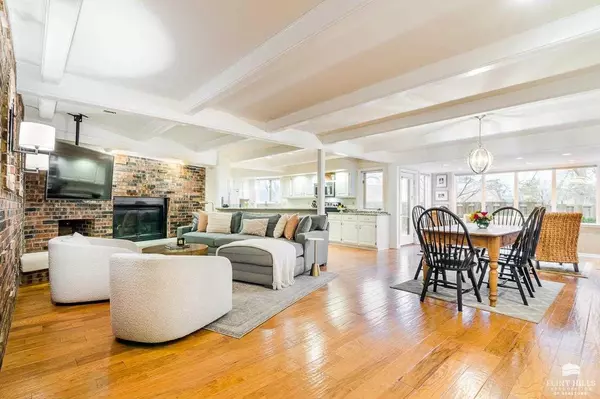 Manhattan, KS 66502,2048 Cornelia CT