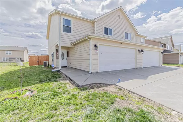 Junction City, KS 66441,915 Whitetail CT
