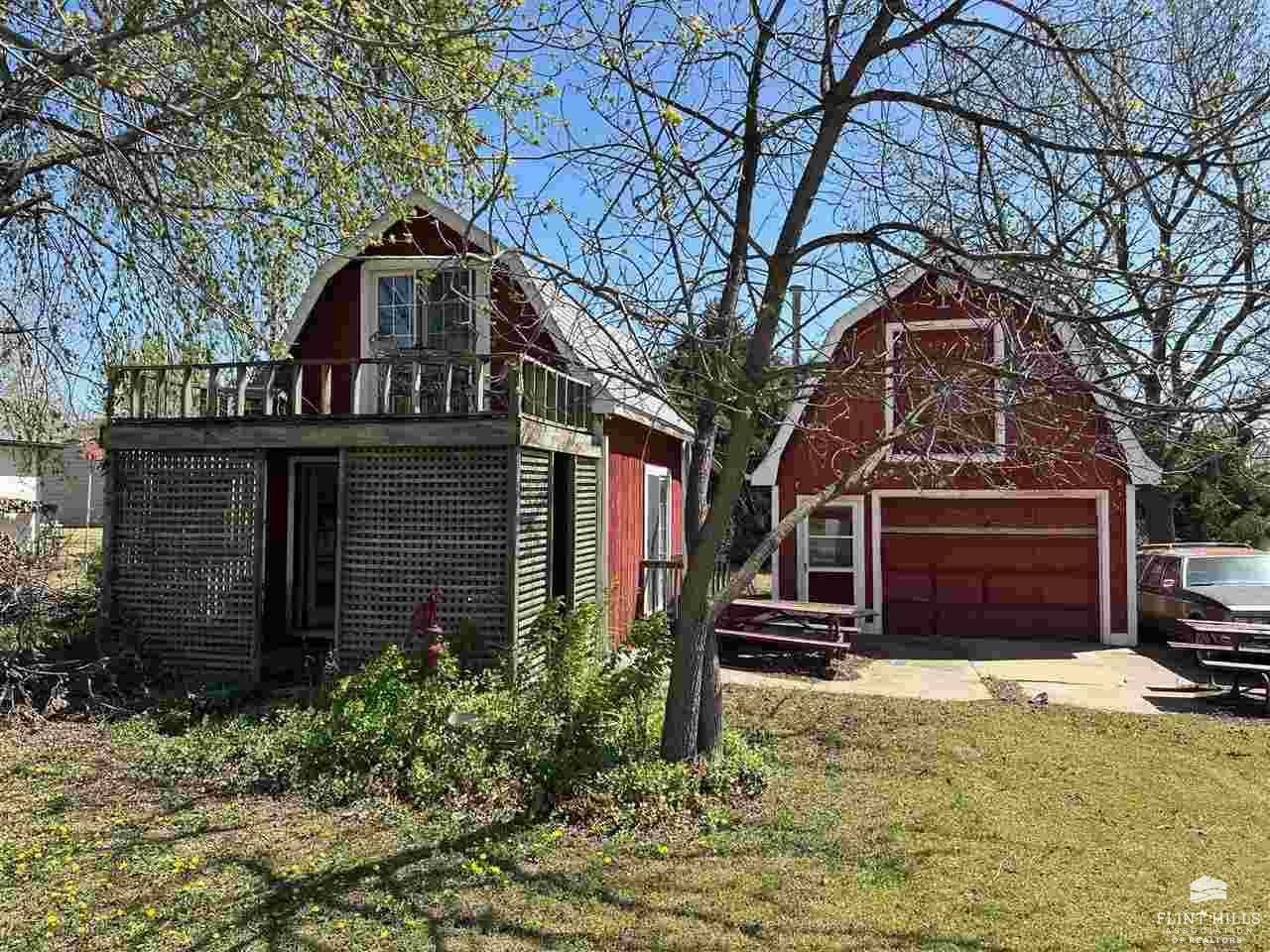 2120 S Kruse St, Marion, KS 66861