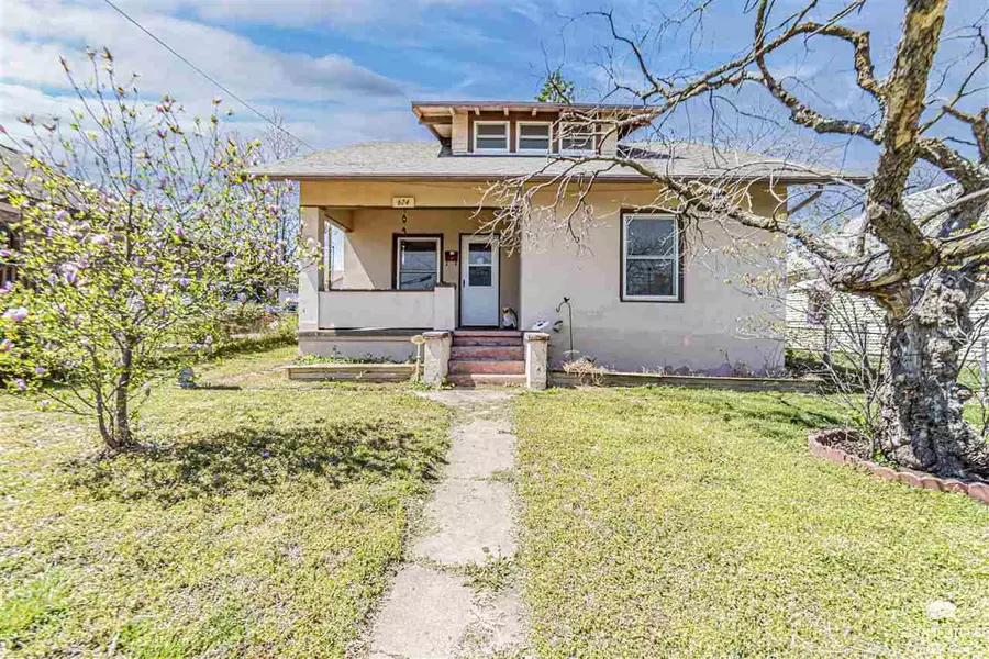 624 N Eisenhower, Junction City, KS 66441