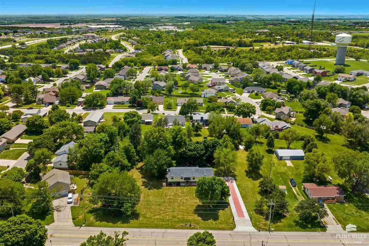 Junction City, KS 66441,2023 McFarland RD