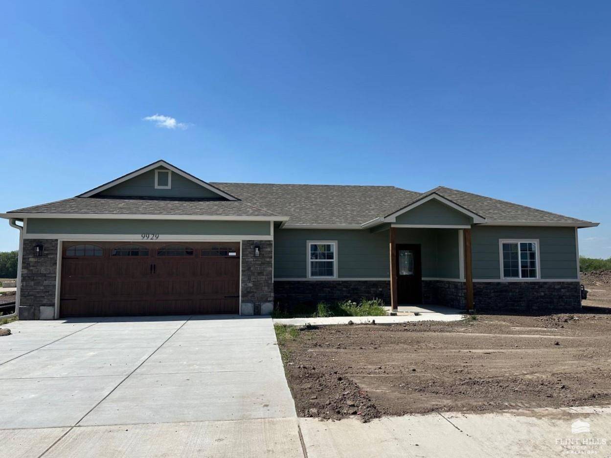 9929 Jasmine Dr., Manhattan, KS 66502