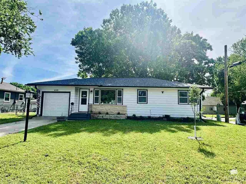 409 S Jackson ST, Junction City, KS 66441
