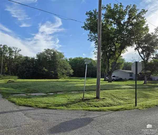 Solomon, KS 67480,440 W 6th ST