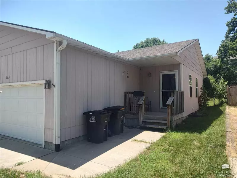 115 Walnut, Wamego, KS 66547